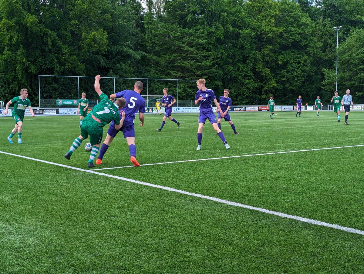 HJSC eindigt competitie met nederlaag in Ens