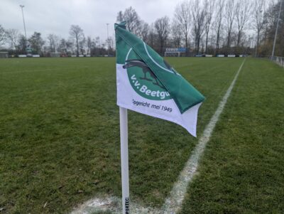 HJSC boekt minimale zege en loopt in op koploper